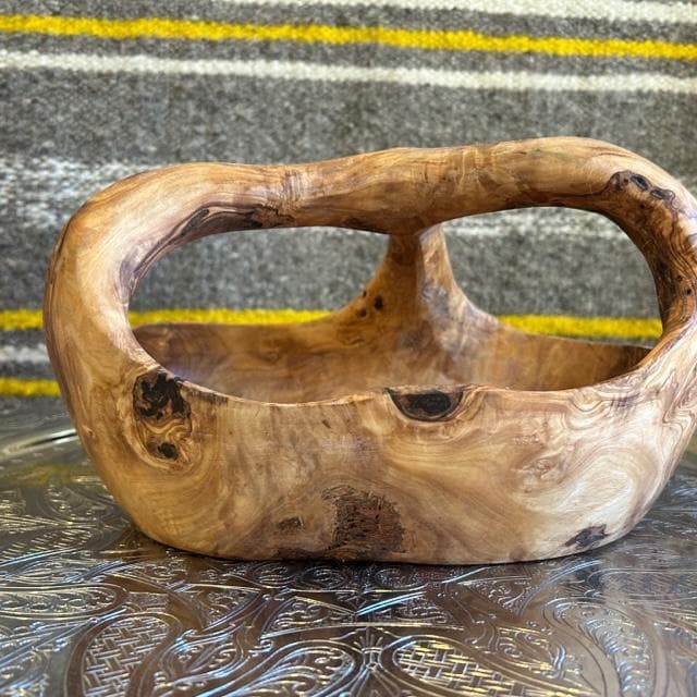 特大　オリーブの木　バスケット芸術品　勇敢なる姿　特大 約28cm オリーブの木 バスケット芸術品 うねりとゆがみが交差する 超特大 約