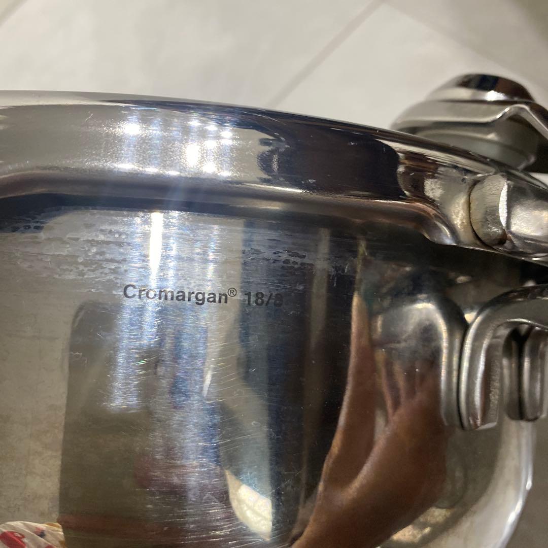 Tupperware 圧力鍋 3.0Ｌ　ステンレス