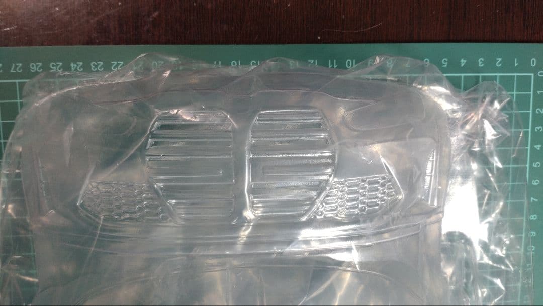 新品 無塗装 BMW M4 G82 APLASTICS ラジドリ ボディ - メルカリ