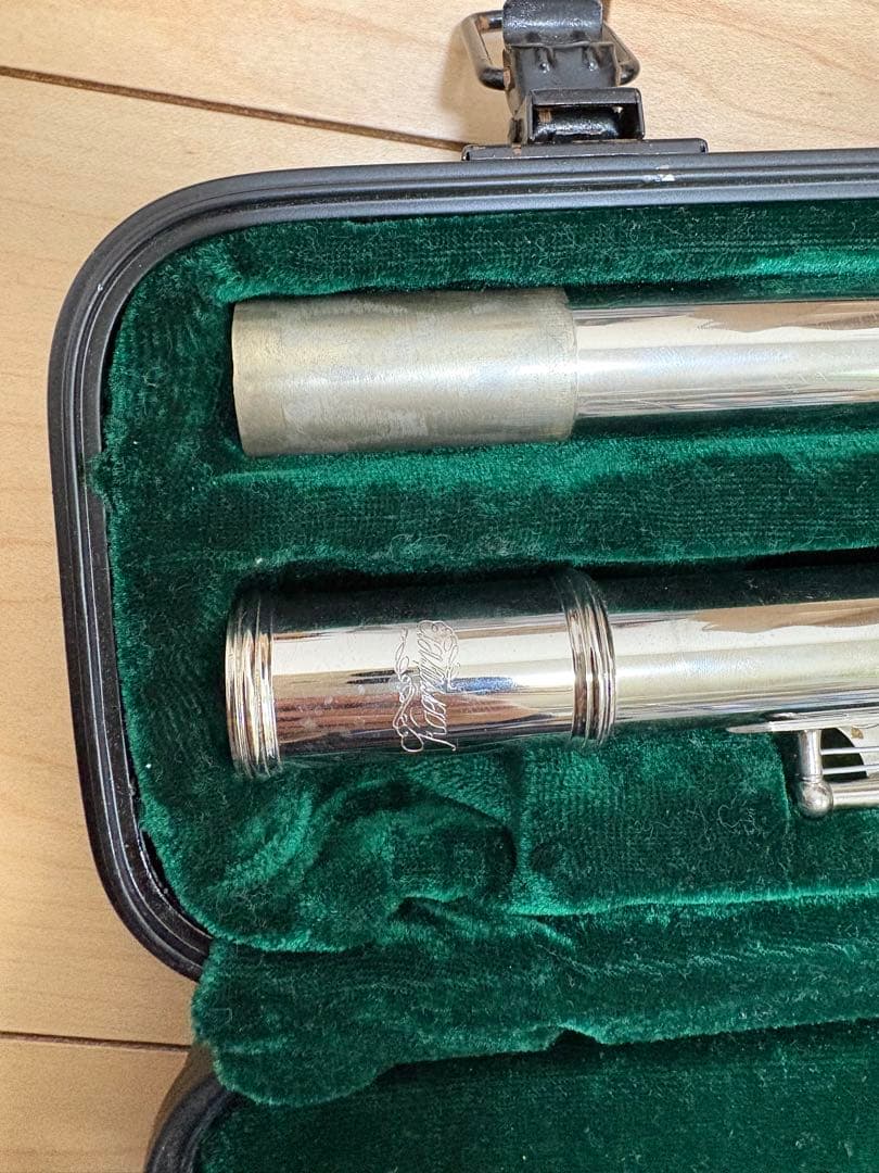 ケルントナー Kaerntner フルート 管楽器 吹奏楽 ケース付き - メルカリ