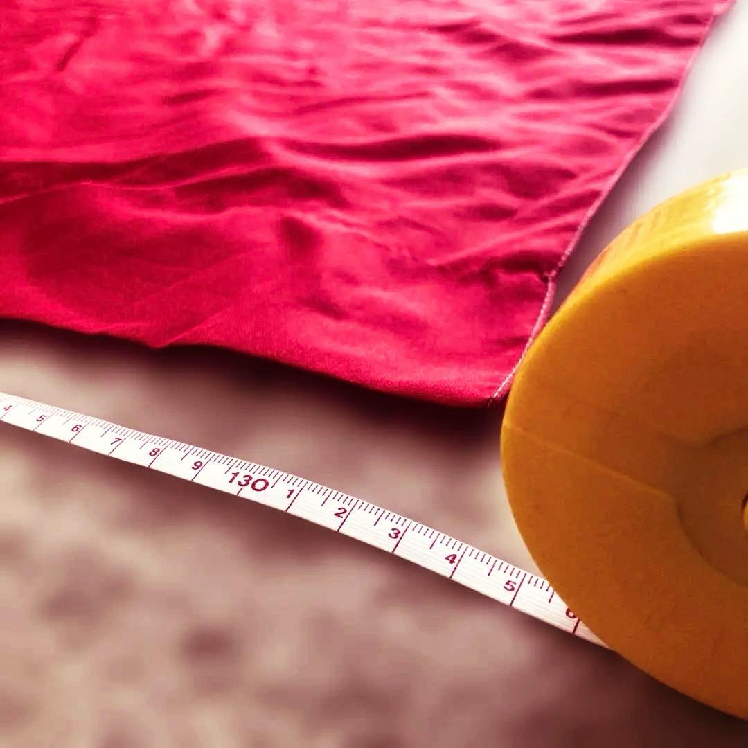 Ferrari フラッグ 赤 馬のロゴ 約150センチ✖️130センチ - メルカリ