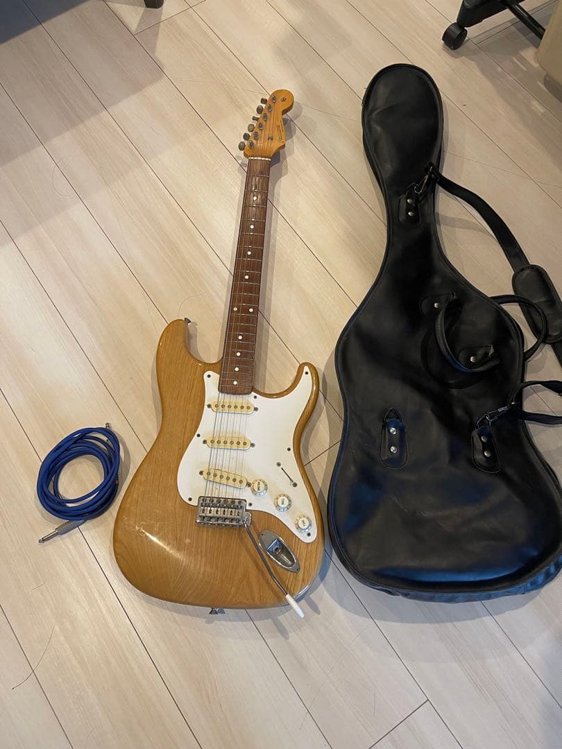 Fernandes ストラトキャスタータイプ エレキギター FERNANDES (フェルナンデス) エレキギター ストラトキャスター