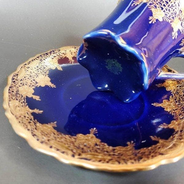 初期オールドノリタケ メープルリーフ印 金盛上藍線帯華装飾紋 カップ