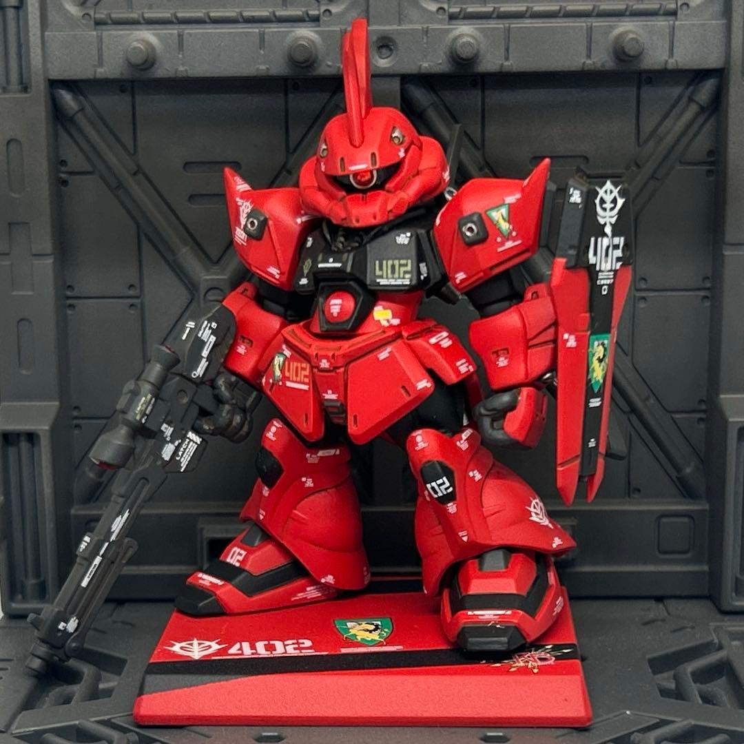 ゆ*き様 ガンダムコンバージ塗装　ジョニーライデン専用ゲルググＪ 待望のMGジョニー・ライデン専用ゲルググを1/144の箱絵テイストに