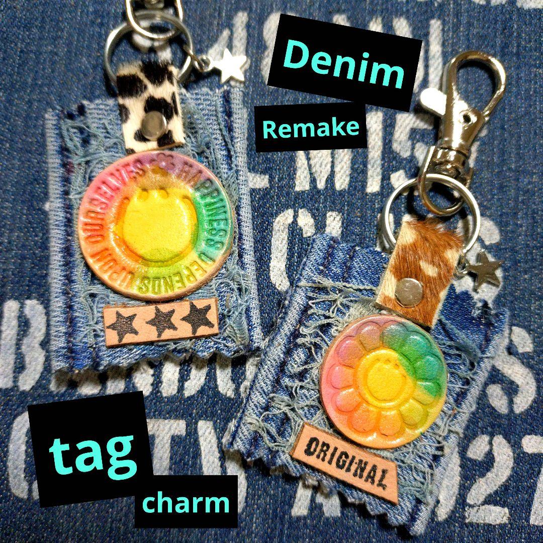 お値下げ】デニムリメイク☆革タグチャーム☆スマイル☺️ニコちゃん