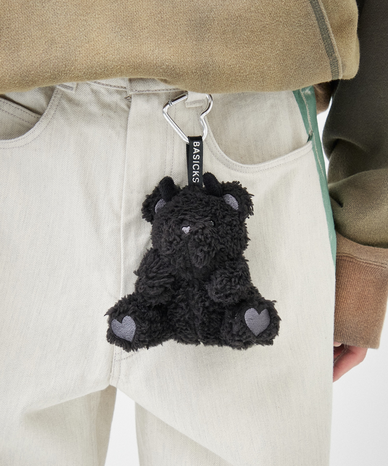 A KUMA charm(FREE BLACK): BASICKS: WOMENS｜ STUDIOUS ONLINE公式