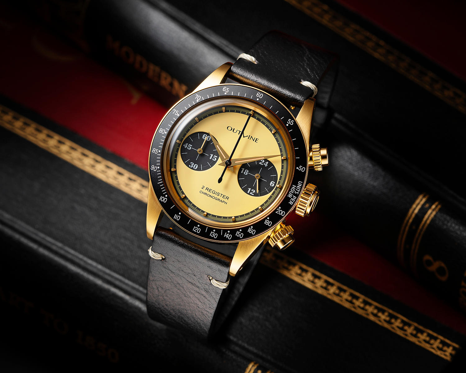 70年代の伝説のレモンダイアルを再現したブランド5周年記念特別仕様