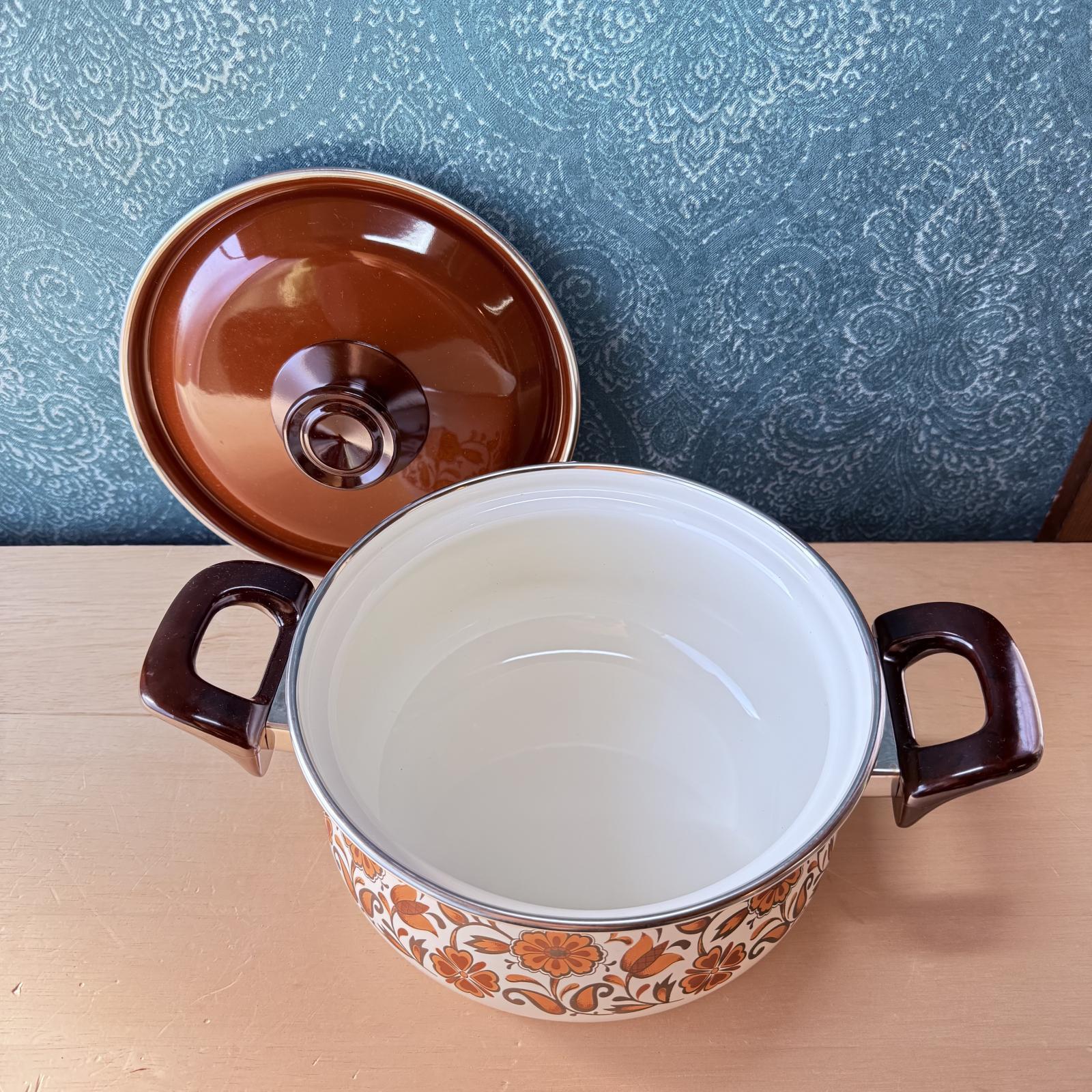 サンコーウェア モダンブラウン蓋 北欧風 花柄 ホーロー両手鍋 20cm